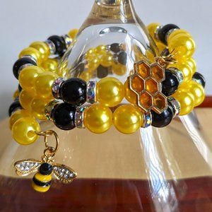 *Hand Crafted* "Bee Fun" Black and yellow beaded memory wire bracelet